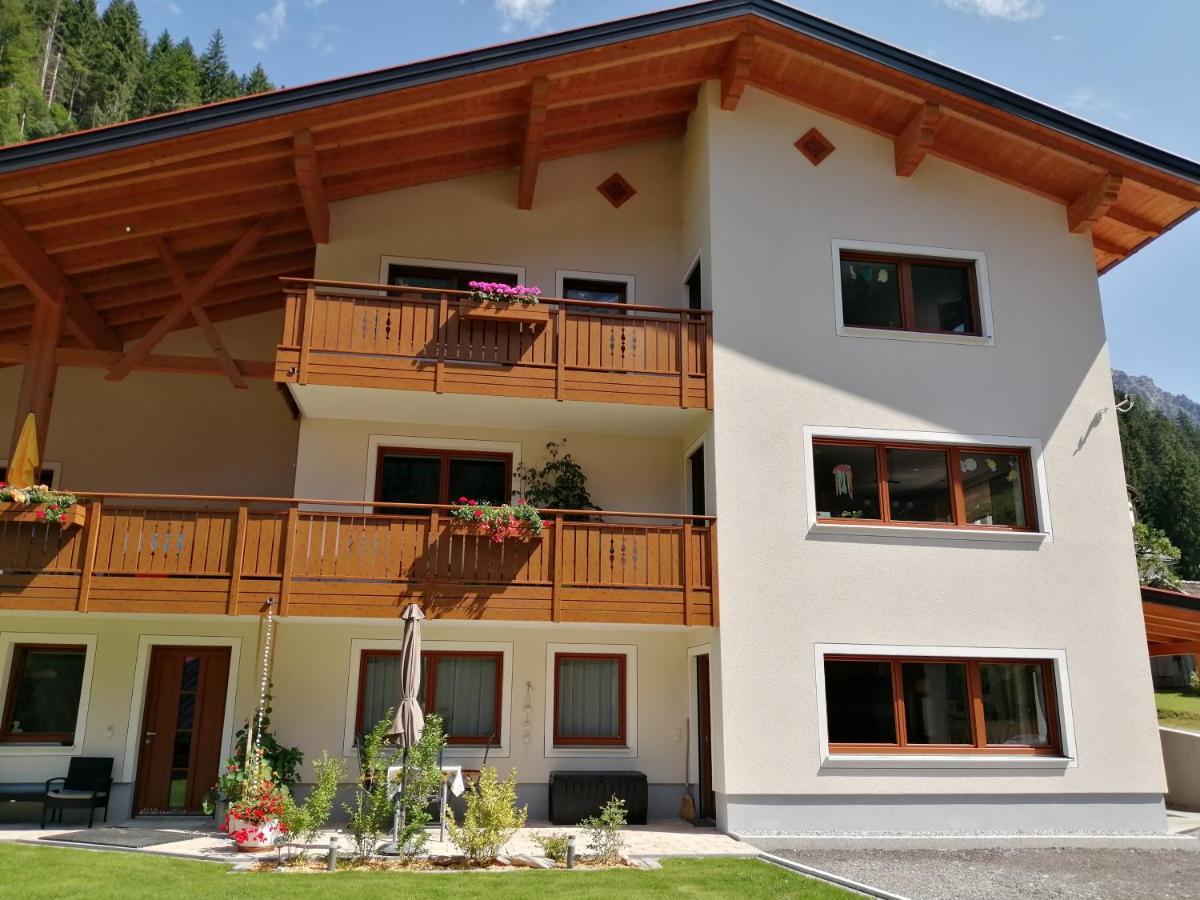 Ferienwohnung Kaufbeurerhausblick Hinterhornbach المظهر الخارجي الصورة